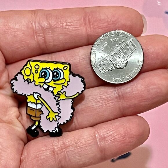 SpongeBob SquarePants Feeling Cute Pink Feather Boa Enamel Pin - Picture 4 of 7